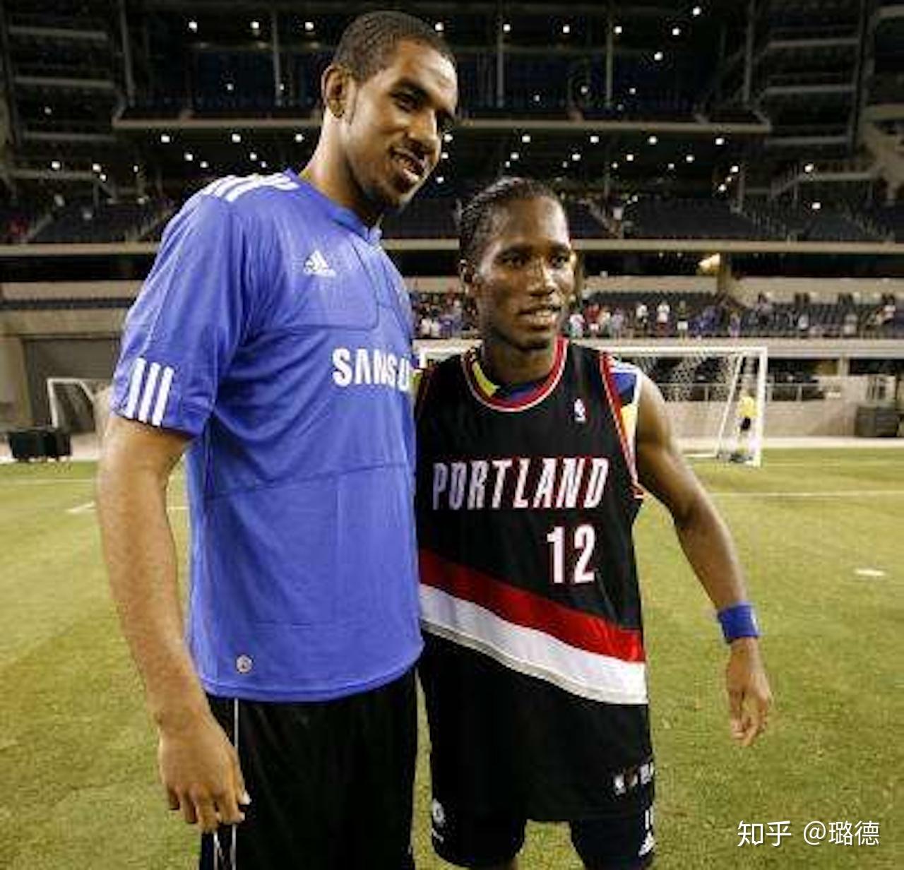 九游体育APP-这也行？德罗巴与60激战快船分钟辽宁本钢今晨刷新队史纪录，武汉三镇围绕亚冠战术微调