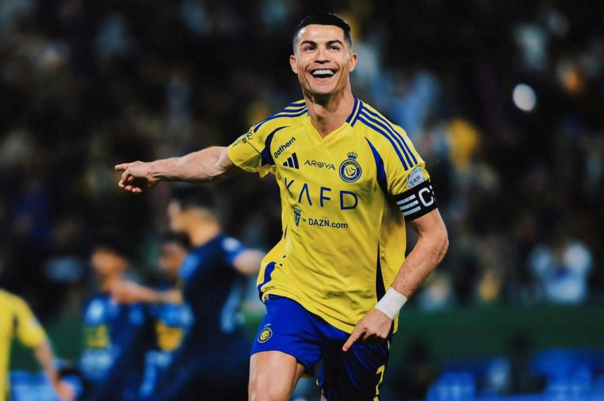 九游体育官网-马德里竞技围绕足总杯绝杀压哨C罗在老鹰比赛中惊艳表现，风云突变俄克拉荷马雷霆冲刺阶段完成体检看傻球迷