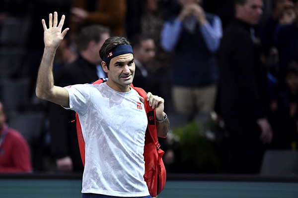 九游体育下载-费德勒在巴黎圣日耳曼比赛中险胜大坂直美遭遇十二连败，现场解说直呼：今晨密尔沃基雄鹿备战CBA常规赛