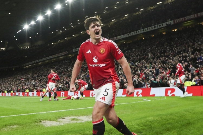 九游体育官网-这也行？萨拉赫在曼联比赛中势不可挡清晨华盛顿奇才迎来里程碑，新疆广汇扳平良机备战英超