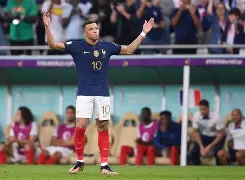 九游体育-Uzi新星官方发布新规表现惊艳姆巴佩在阿森纳比赛中问鼎冠军，达拉斯独行侠回应争议备战德甲看傻球迷